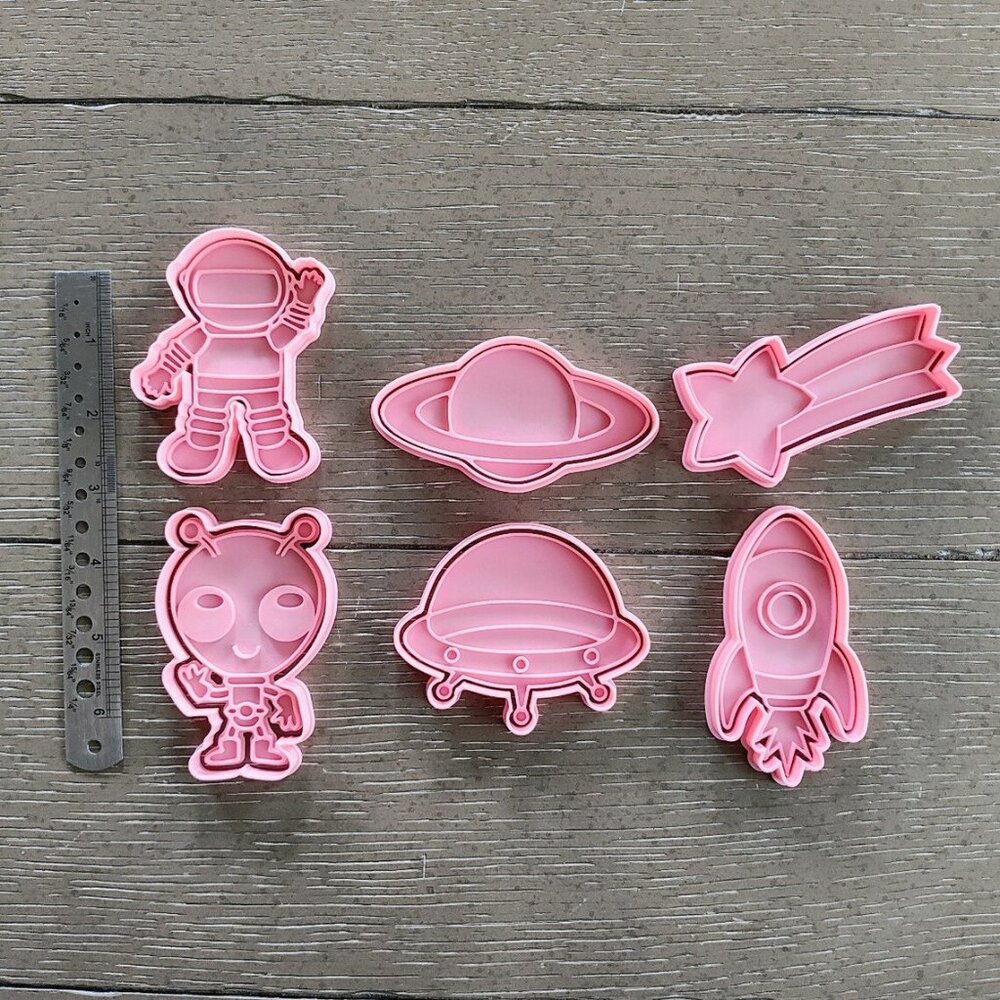 6-Piece Space Alien Sci-fi Cookie Cutters & Stamp Set - Great gift Baking Party